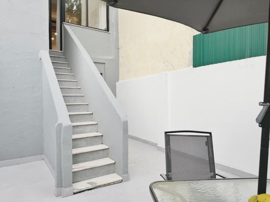Apartment Lemon Tree With Patio Lisbon