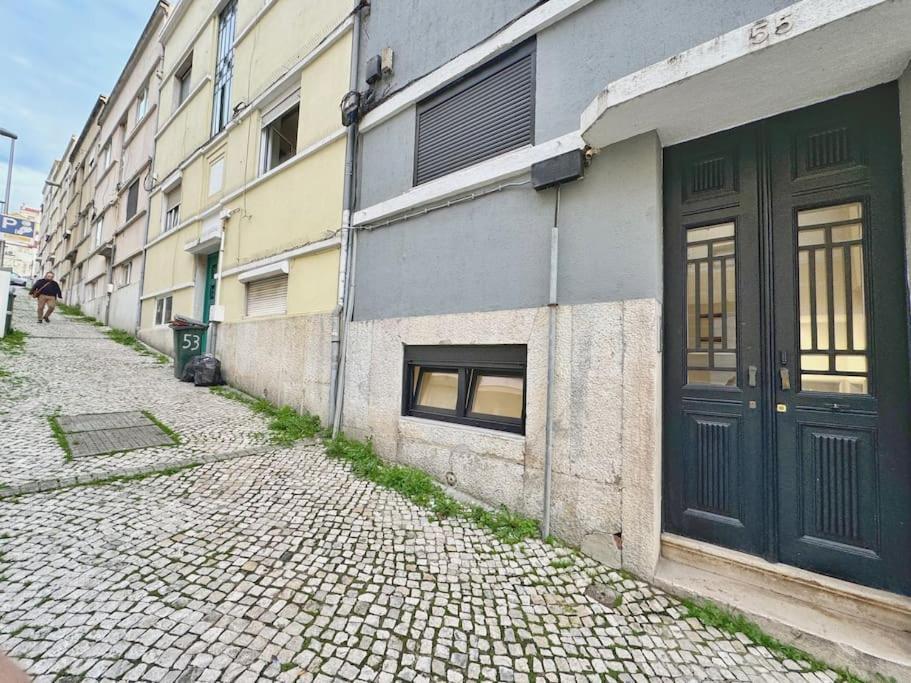 Lemon Tree With Patio Lisboa